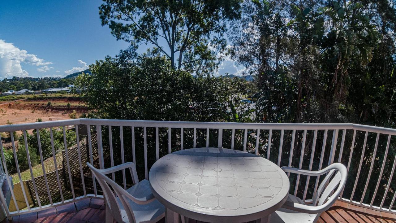 Absolute Beachfront Opal Cove Resort Korora Екстериор снимка