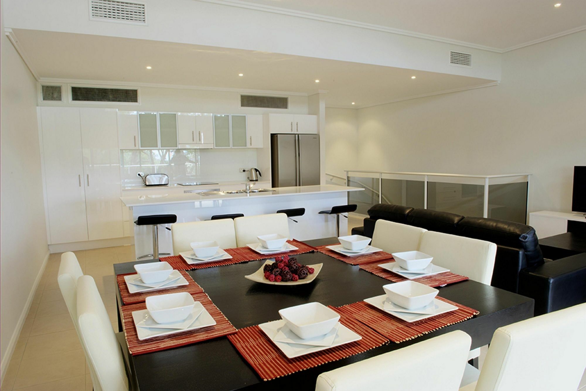 Absolute Beachfront Opal Cove Resort Korora Екстериор снимка