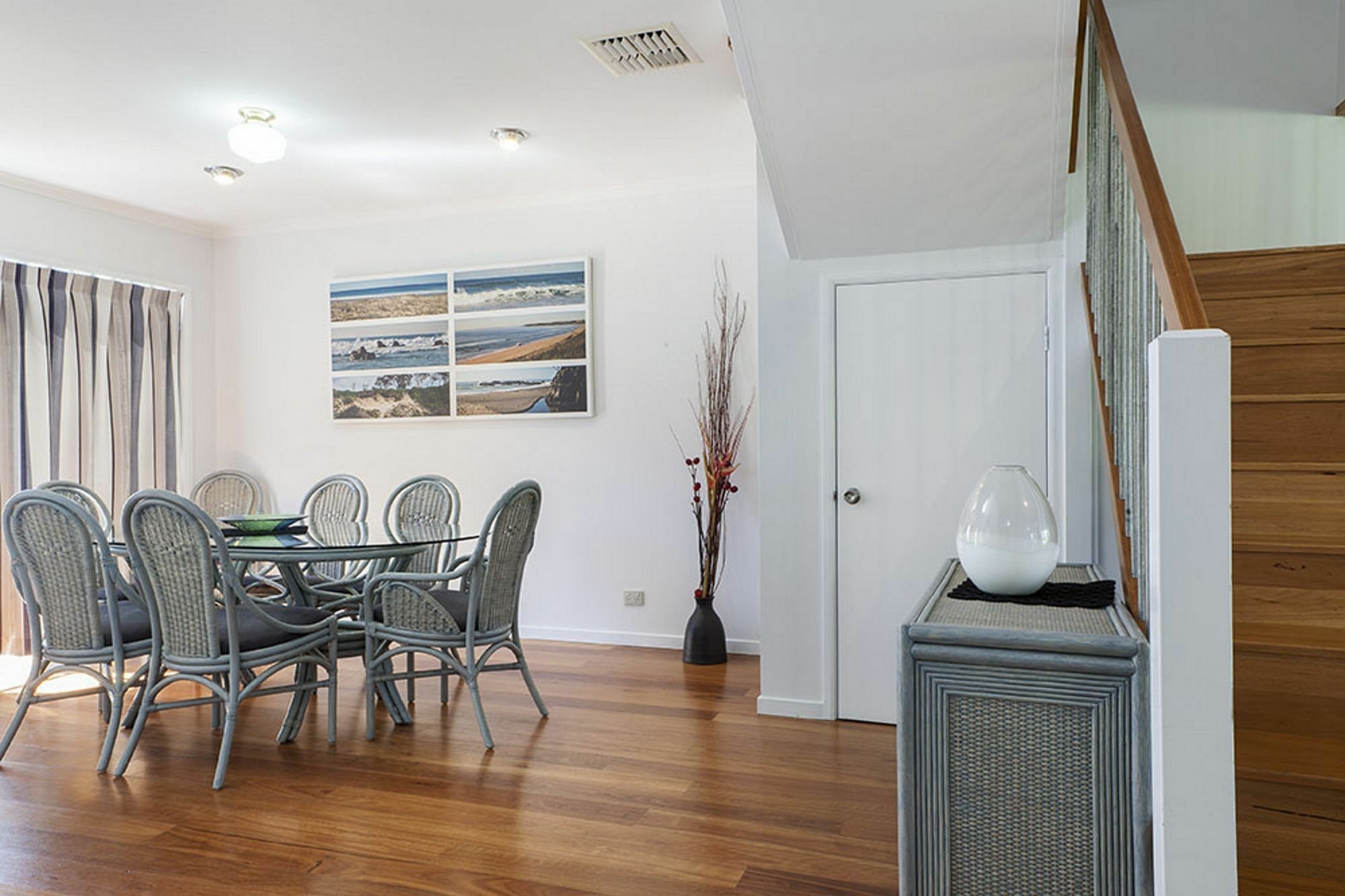 Absolute Beachfront Opal Cove Resort Korora Екстериор снимка